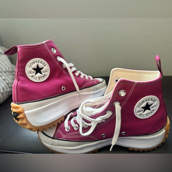 Converse Women's Run Star Hike Hi Midnight Hibiscus Platform Sneakers - Picture 14 of 14